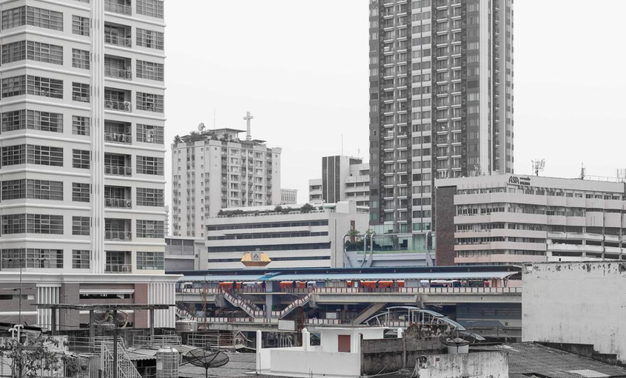 Clean Comfy Cozy Easy To Go Siam Paragon And Chatuchak Market Bangkok Exterior photo